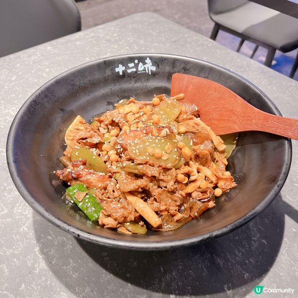 旺角大大份川菜