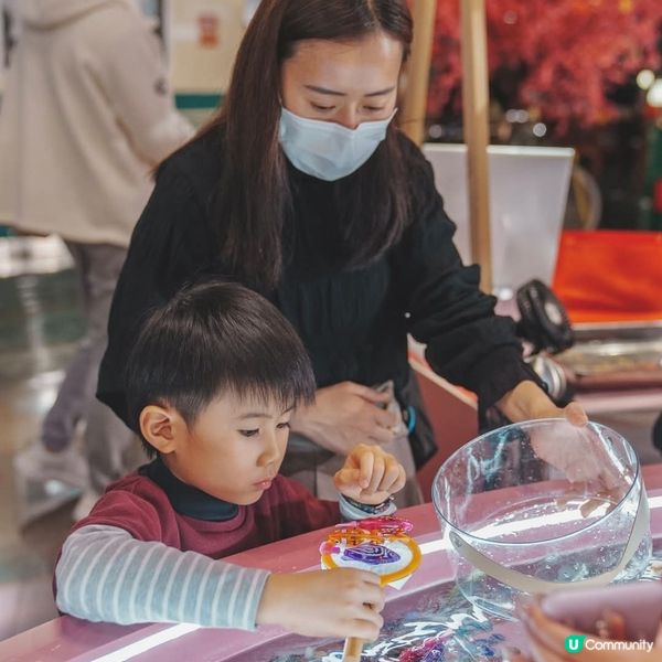 朗豪坊《魚樂甜蜜園遊晚會》及白紙市集 