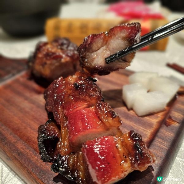 忘不了的即燒乳豬及叉燒