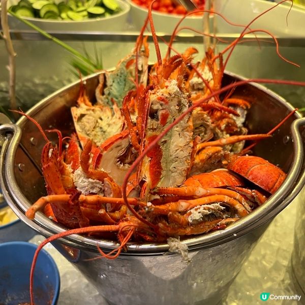 同屋企人去Cafe Marco食自助晚餐😻