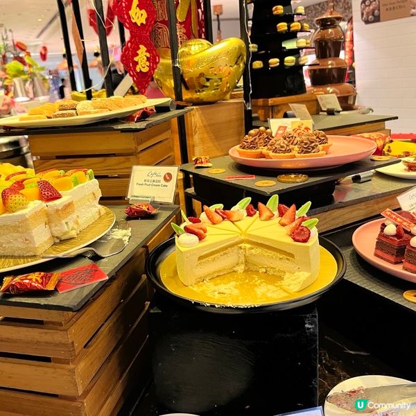 同屋企人去Cafe Marco食自助晚餐😻