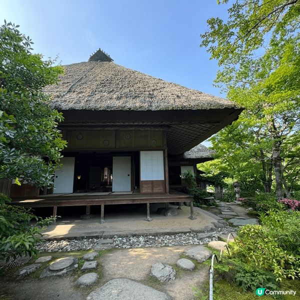 「臥龍山莊」佔地達1萬平方公尺，是日本國家重要的文化財，四周...