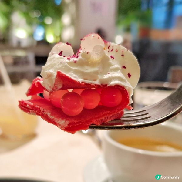 置身玻璃屋，歎爆餡可麗餅