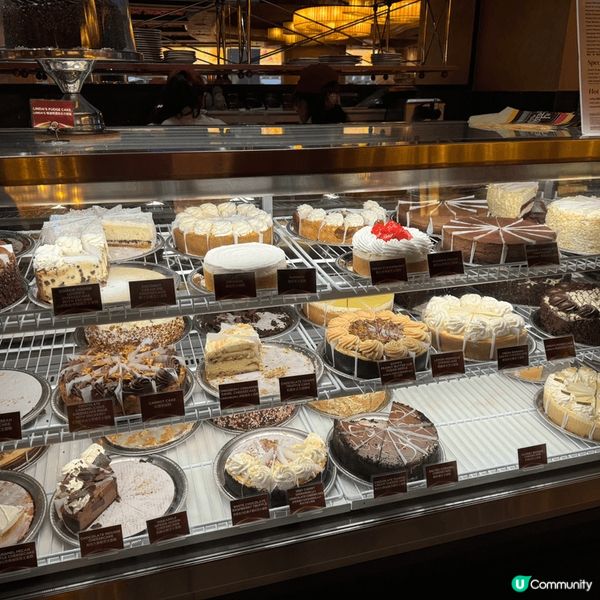 👶🏻的第一個聖誕～去尖沙咀睇燈飾前，先去醫醫肚😌諗咗好耐有咩...