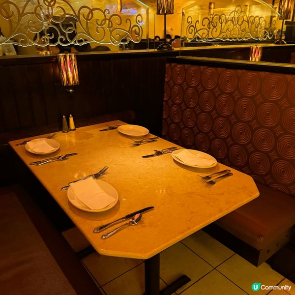 👶🏻的第一個聖誕～去尖沙咀睇燈飾前，先去醫醫肚😌諗咗好耐有咩...