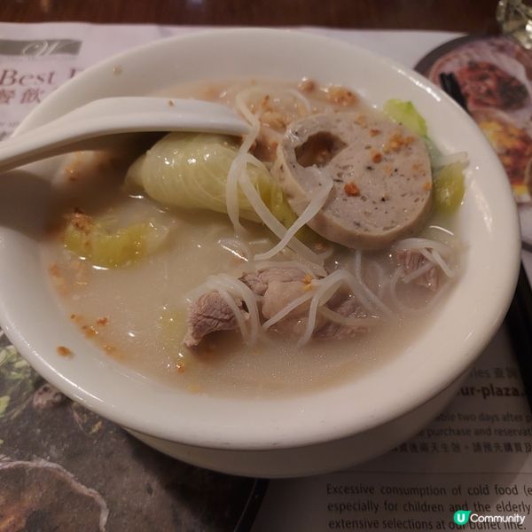 九龍酒店倚窗閣自助餐😋抵食又好味！