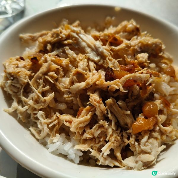 高雄美食之旅：肉燥雞肉飯+春捲😋
