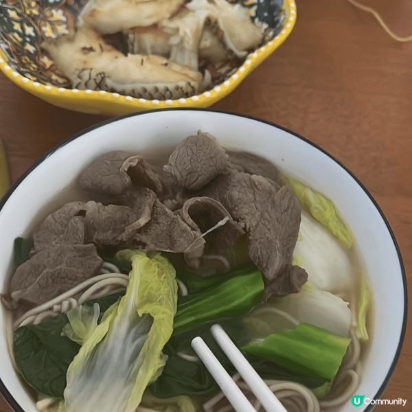 以上是我這幾天食的，第一張和第三張相是比較健康的蔬菜類比較多...