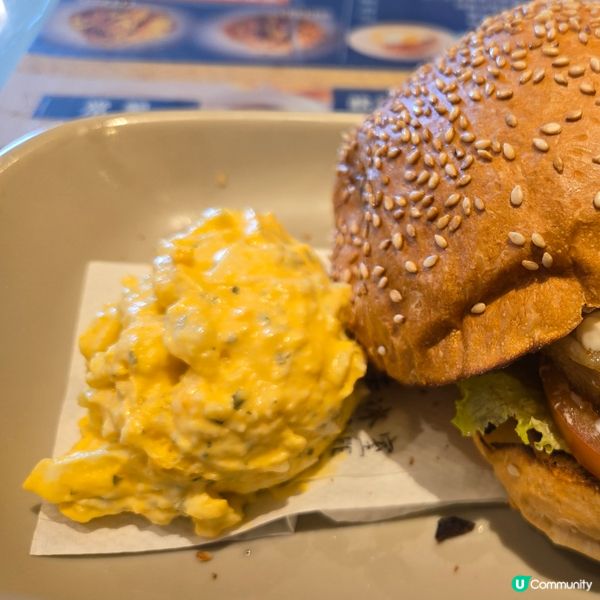 樂天冰室正正豬扒包下午茶