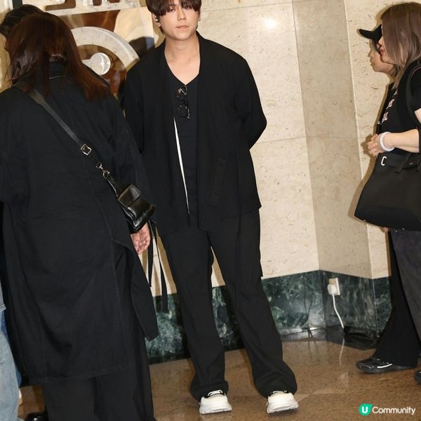 MIRROR現身商台粉絲為爭頭位跌倒　聚集人群太多附近住戶報