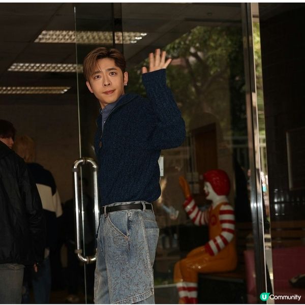 MIRROR現身商台粉絲為爭頭位跌倒　聚集人群太多附近住戶報