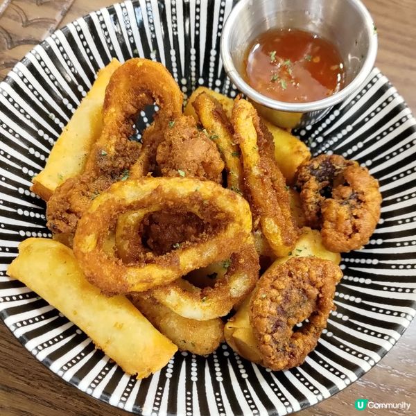 太子必食木系復古風打卡Cafe📸超邪惡開心果巴斯克💜