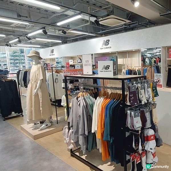 日本福岡天神運動服裝店🛍👟