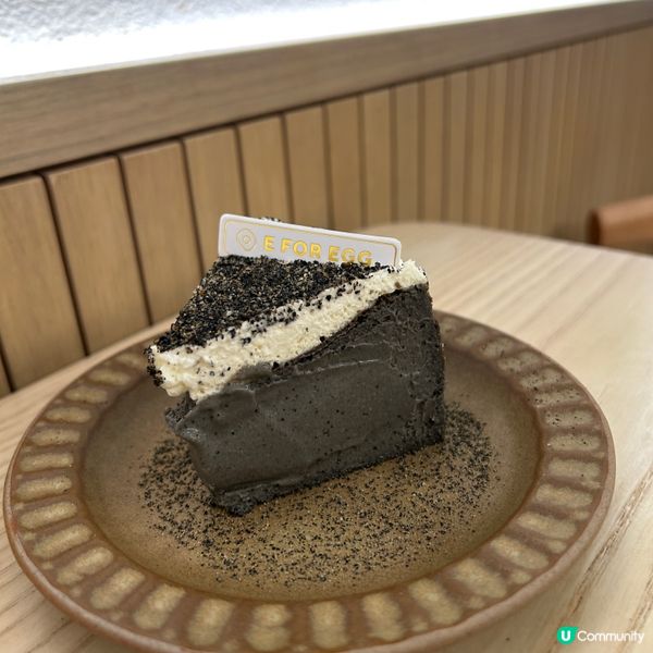 黑芝麻巴斯克芝士蛋糕