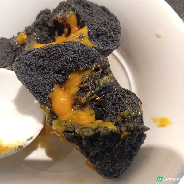 黑金流沙包，爆漿奶香！🤤