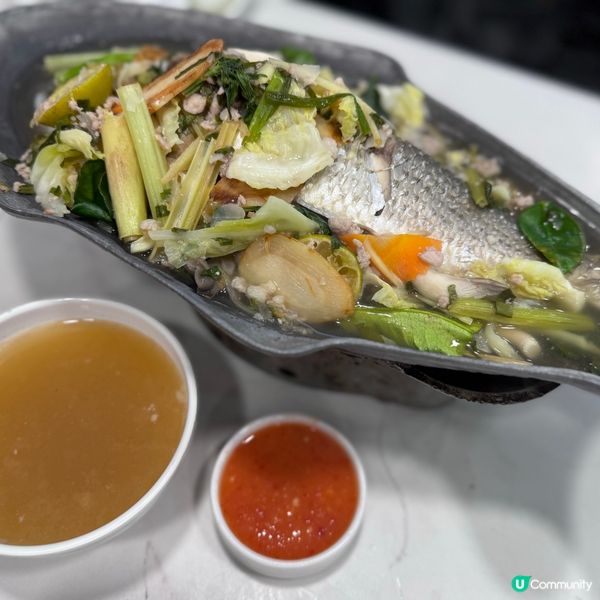 旺角平靚正泰國菜 🇹🇭 $1蚊 食椰汁糕！😋茶餐廳價錢的泰國菜