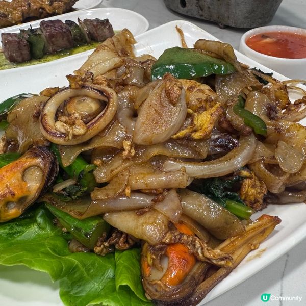 旺角平靚正泰國菜 🇹🇭 $1蚊 食椰汁糕！😋茶餐廳價錢的泰國菜