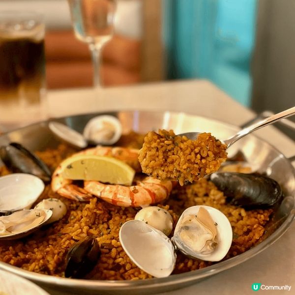 已經很久沒有來到啟德逛街，無意中比我發現這間很有特色的西班牙...