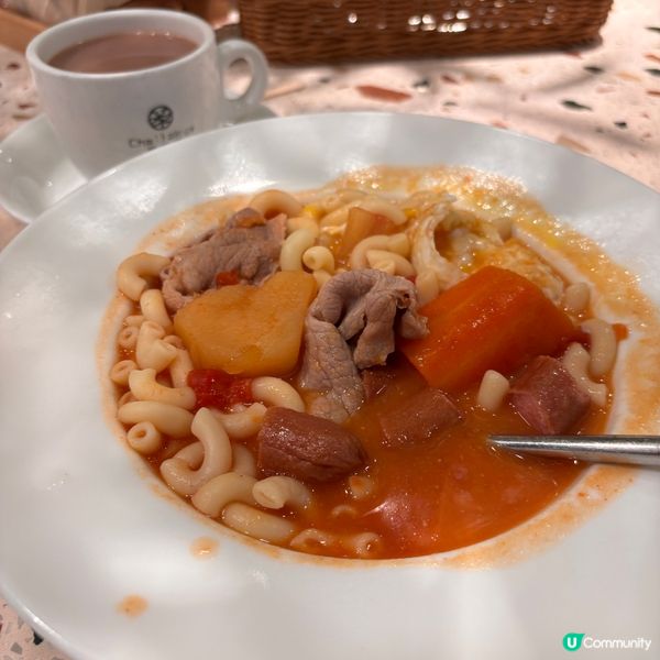 非常抵食又好味嘅早餐!香港難得一見既景象!