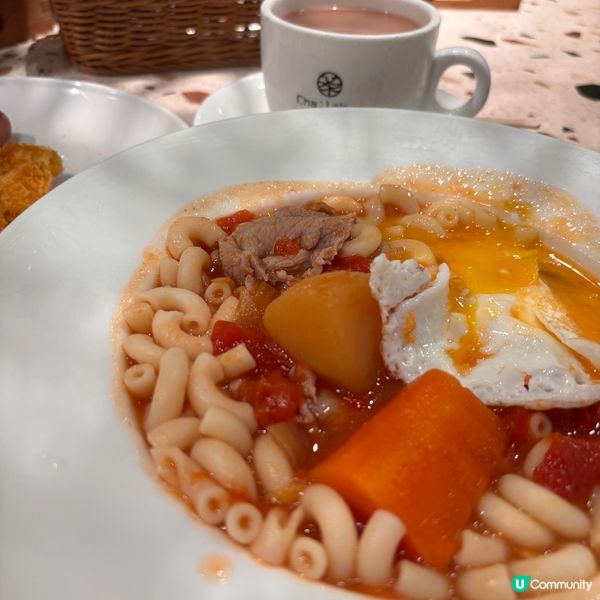 非常抵食又好味嘅早餐!香港難得一見既景象!