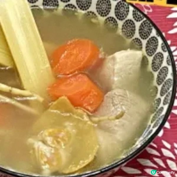 竹蔗茅根金羅漢果湯

