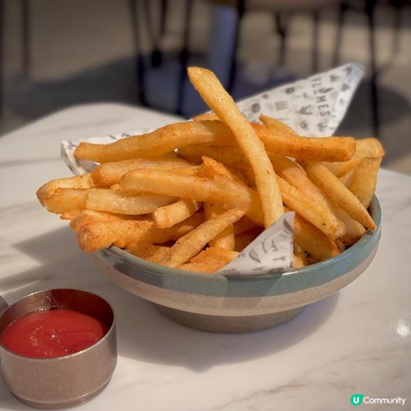 浪漫情調環境ChiL的意式餐廳