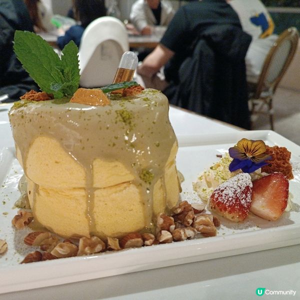 裕民坊打卡餐廳🍽️  
西餐廳裝修靚，食物又好味😋