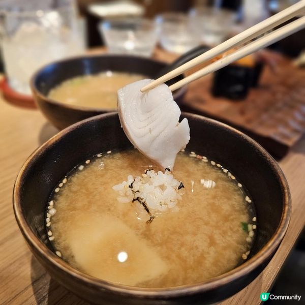 鮮度十足的壽司 in AIRSIDE