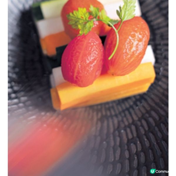 國泰夥拍米芝蓮星級逸東軒 高空嘗柱侯牛筋腩 芋頭炆鴨正宗粵饌