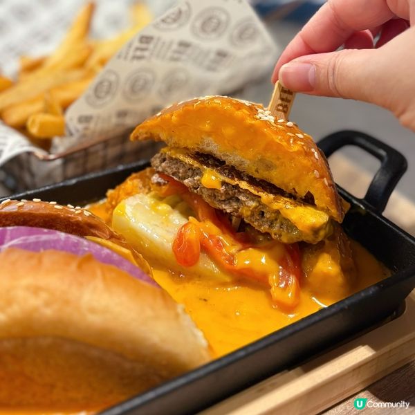 必試鐵板雙重芝士漢堡🍔