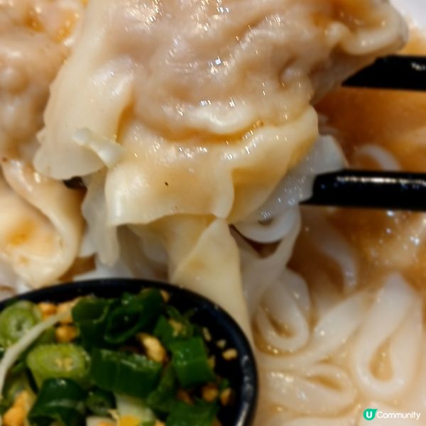 元朗雲吞麵戰場💥  邊間最正（第一集）？😋