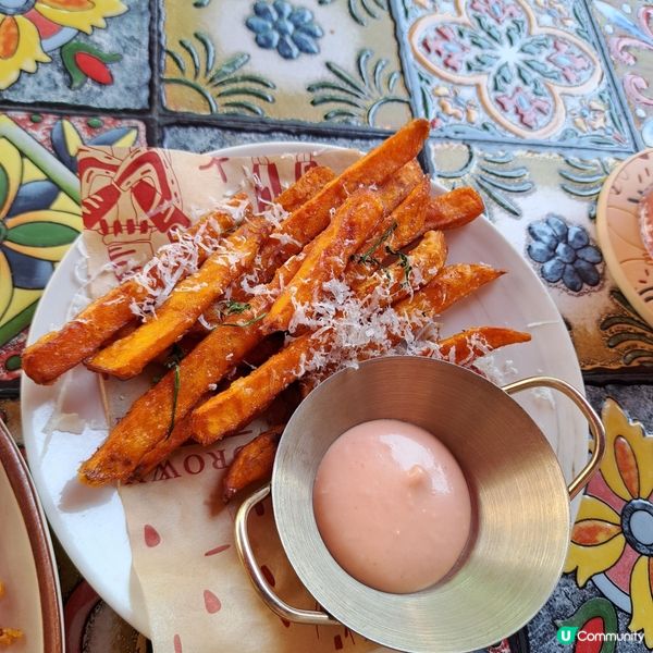 ## 深圳灣體育館隔籬，西班牙風情餐廳 🇪🇸