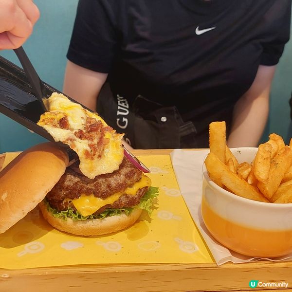 甜品～Woosa 屋莎洋食鬆餅屋🥞🍔🍟🍹🧉🍛🍝