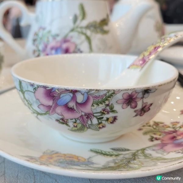 囍雲軒帶來一埸美食視覺及味覺享受之旅，未品嚐已相機先食，賣相...