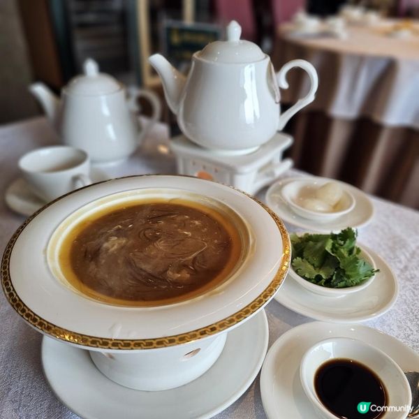 賞維港美景 嚐高質中菜