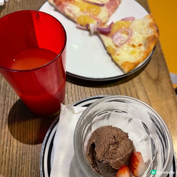 兒童餐😋 至愛夏威夷比薩🍍