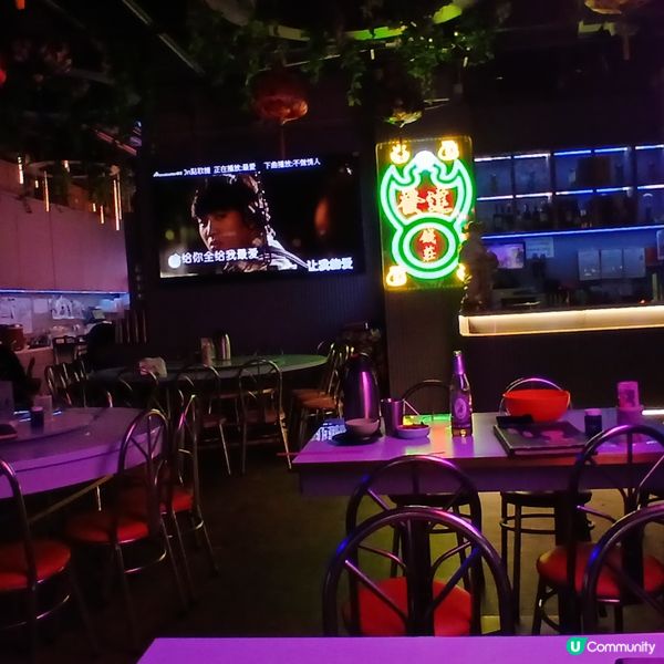 ## 宵夜餐唔使愁 🐷  豬敏記有免費卡拉OK 🎤