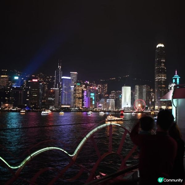 洋紫荊維港遊：美食與夜景的浪漫海上之旅