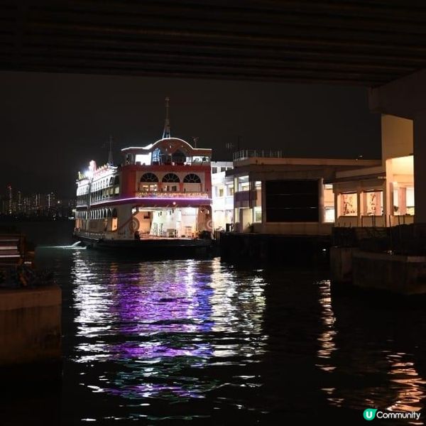 洋紫荊維港遊：美食與夜景的浪漫海上之旅