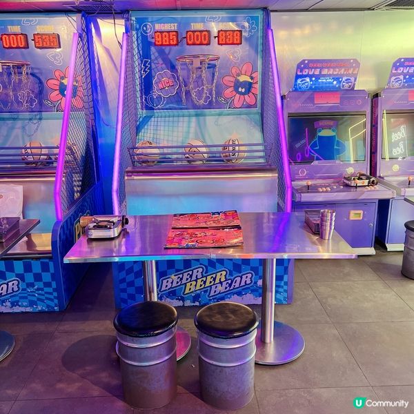 尖沙咀Y2K玩味風主題餐廳