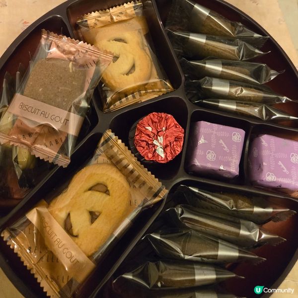 Isabelle 紫色三層曲奇禮盒❤️