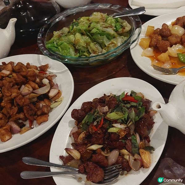 餐廳戶外望向悉尼歌劇院及大橋🌉