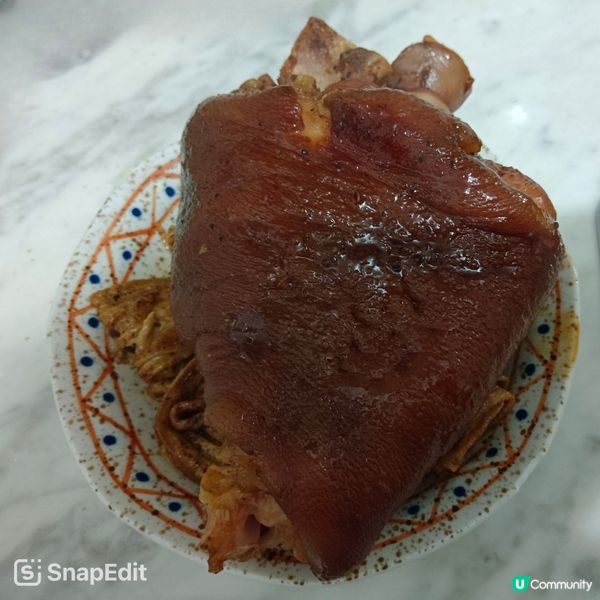 炸枝竹炆黑椒豬手