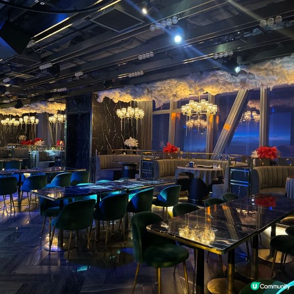 晚晚都有唔同表演節目嘅音樂藝術餐廳🎪🤹🏼‍♂️🎼🎸🎤🥁