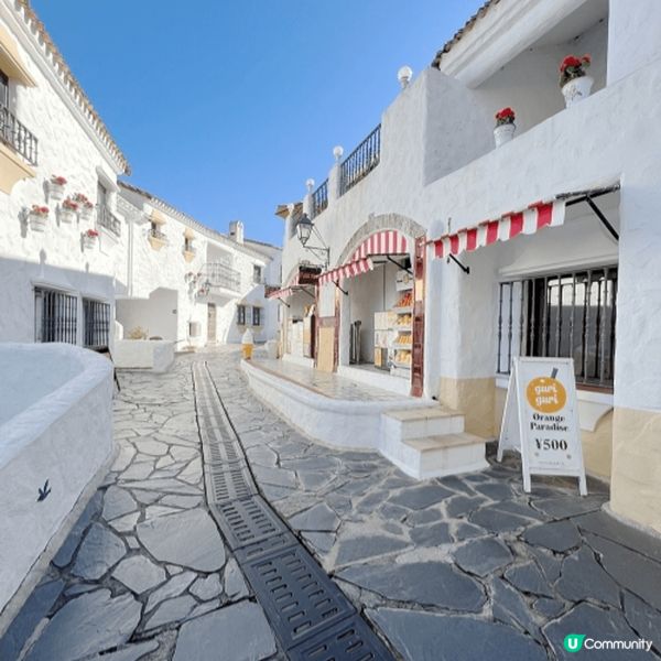 三重縣·志摩地中海村，位於海邊的西班牙主題度假村，內有酒店、...