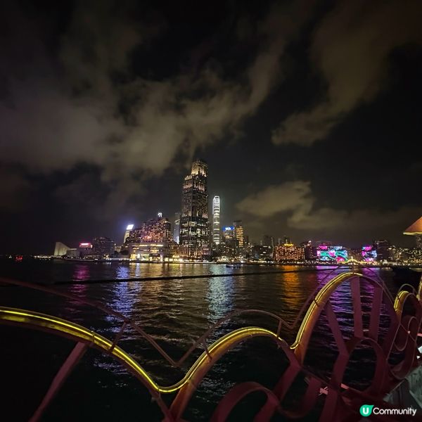 享受船上自助晚餐+欣賞海景🚢