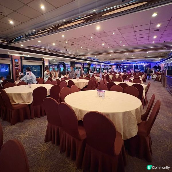 享受船上自助晚餐+欣賞海景🚢