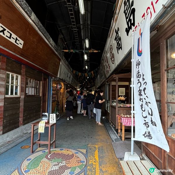 有博多廚房之稱既｢柳橋連合市場｣擁有著百年歷史,係福岡人氣傳...