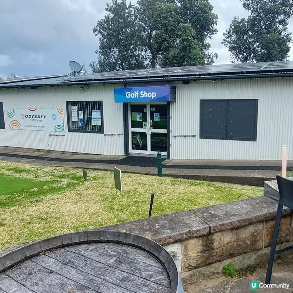 在悉尼市中心附近高爾夫球場⛳️🏌‍♀️🏌‍♂️