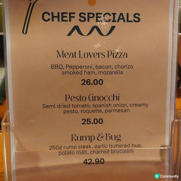 西冷300g🥩👍😋🍷🍟🥗